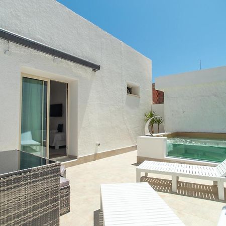 Le Grotte Hotel Lampedusa Exterior photo